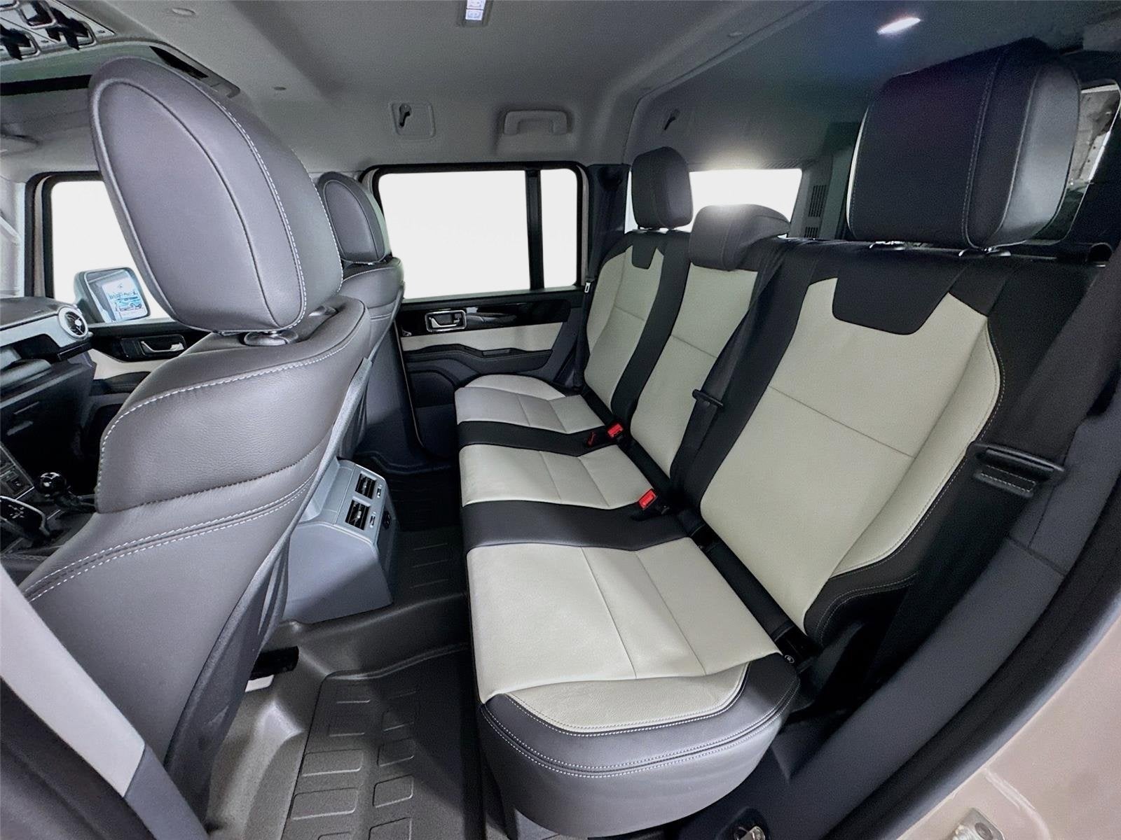 2025 INEOS Grenadier Station Wagon Fieldmaster Edition