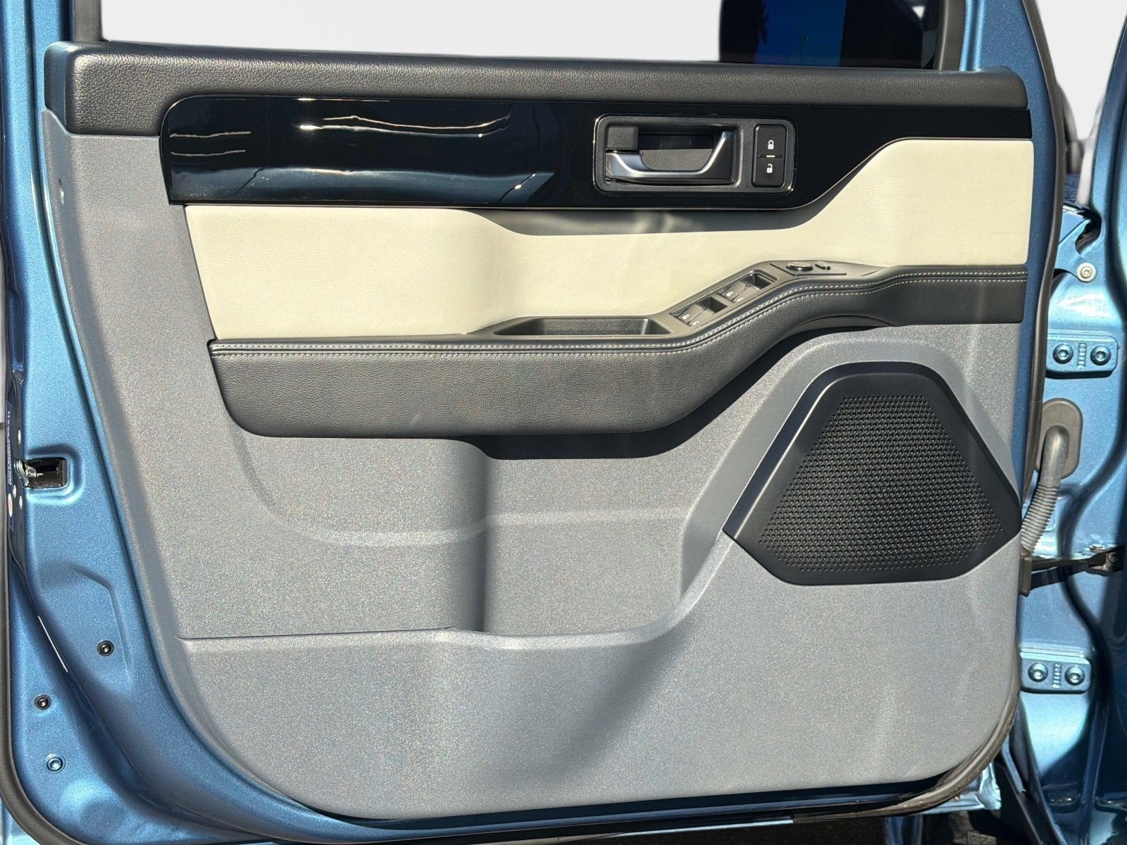 2024 INEOS Grenadier Station Wagon Trialmaster Edition