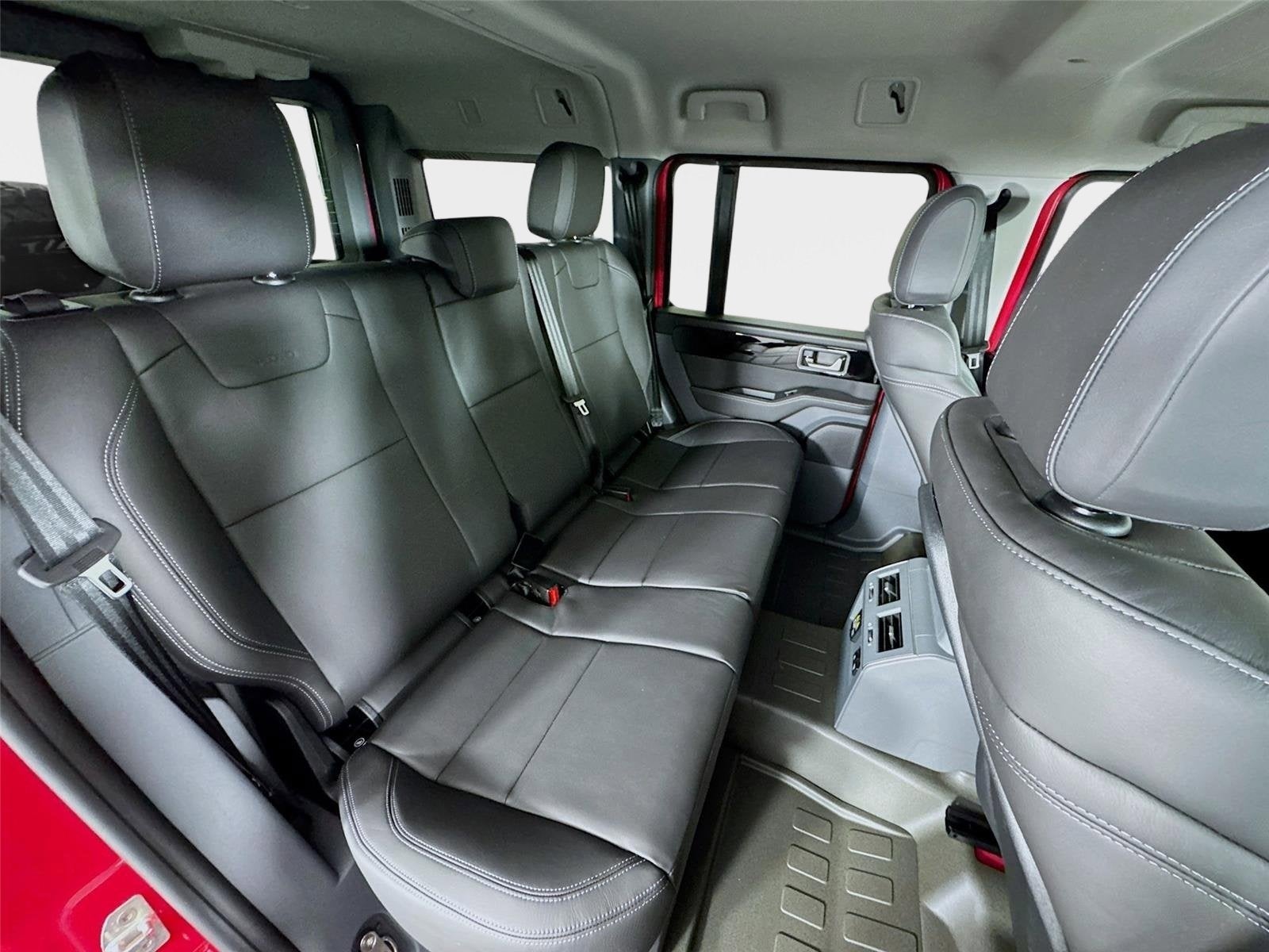 2025 INEOS Grenadier Station Wagon Trialmaster Edition