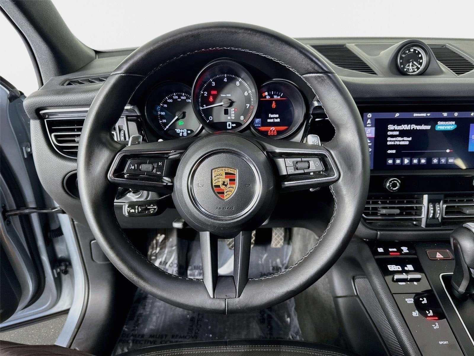 2023 Porsche Macan Base