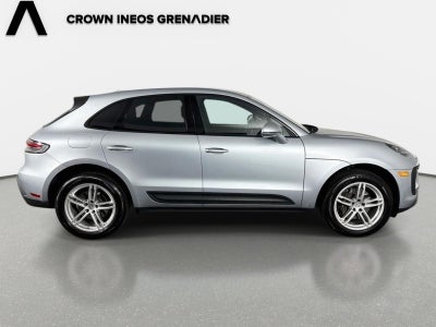 2023 Porsche Macan Base