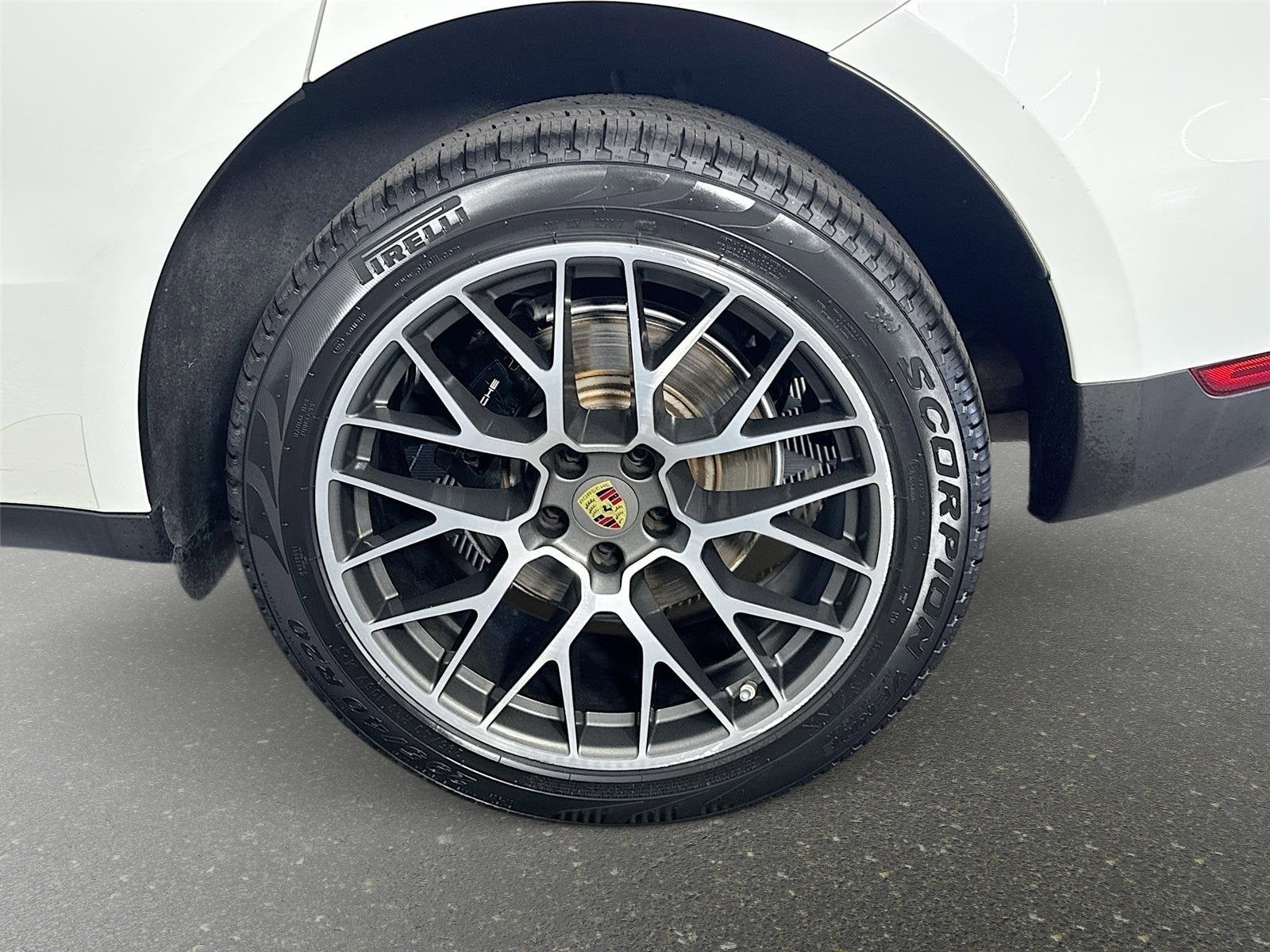 2018 Porsche Macan Base
