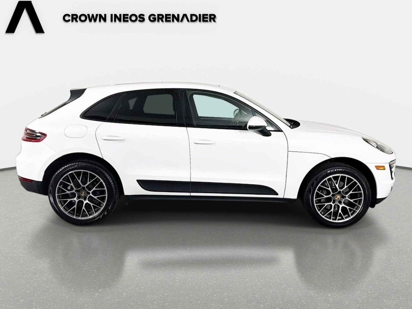2018 Porsche Macan Base
