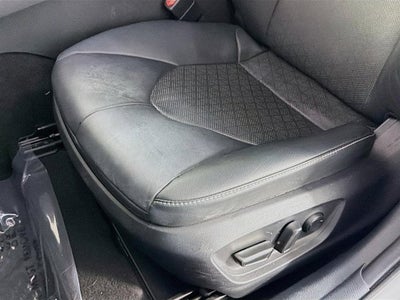 2021 Toyota Camry Hybrid XSE