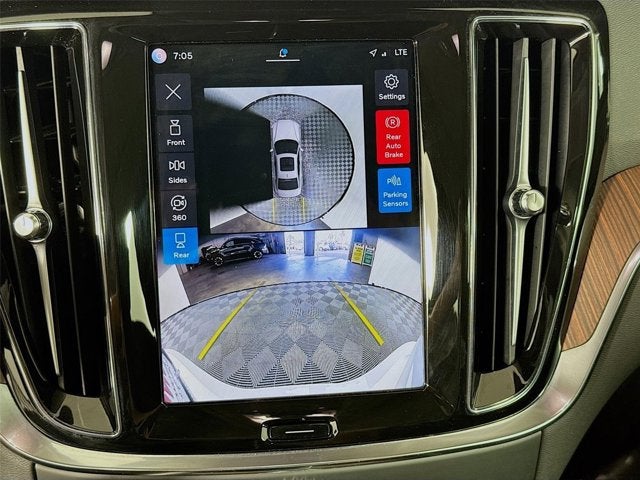 2025 Volvo S60 Plus