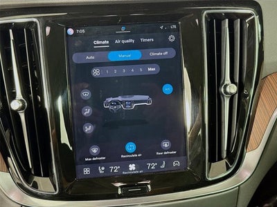 2025 Volvo S60 Plus