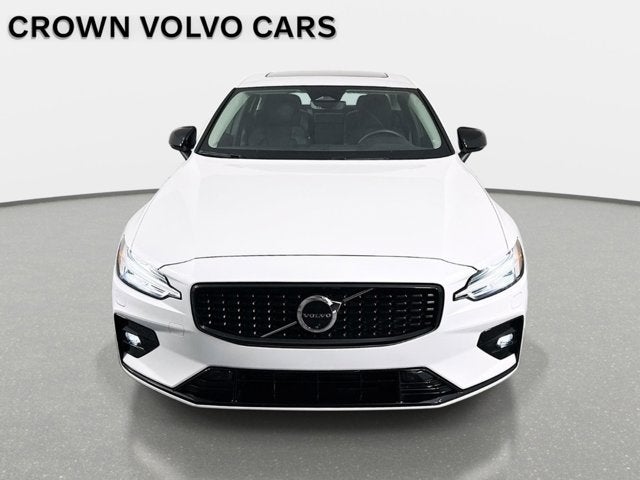 2025 Volvo S60 Plus