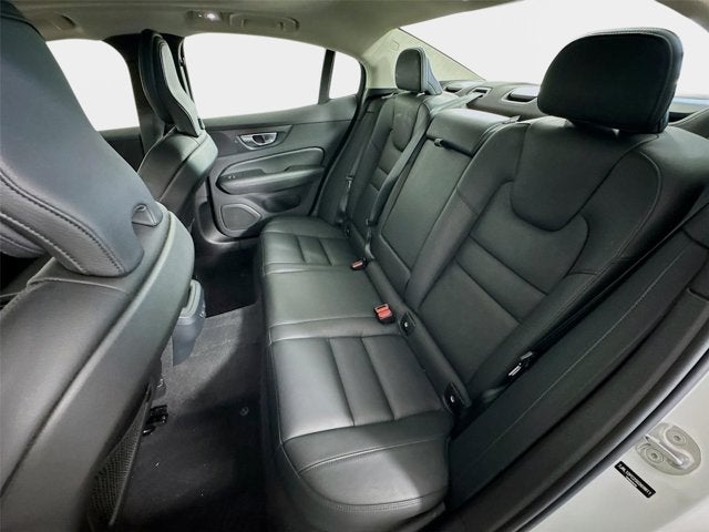 2025 Volvo S60 Plus