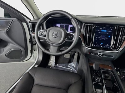 2025 Volvo S60 Plus