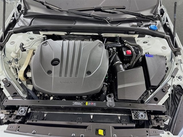 2025 Volvo S60 Plus