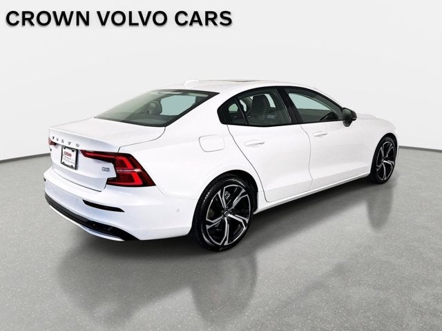 2025 Volvo S60 Plus
