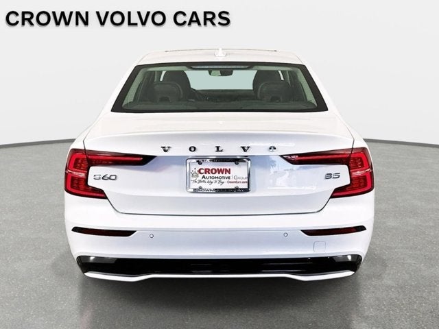 2025 Volvo S60 Plus