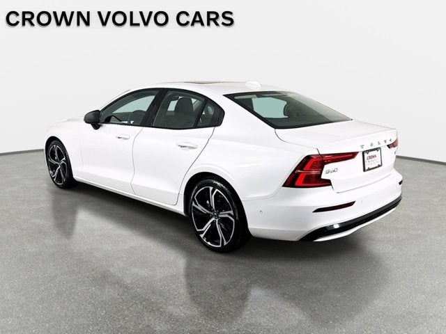 2025 Volvo S60 Plus