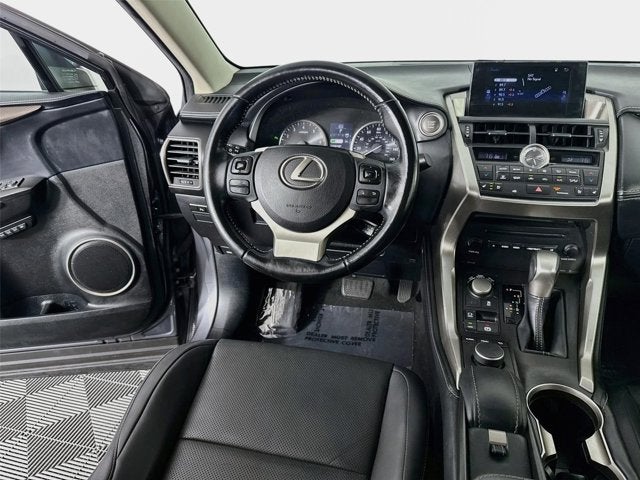 2016 Lexus NX 200t 200t
