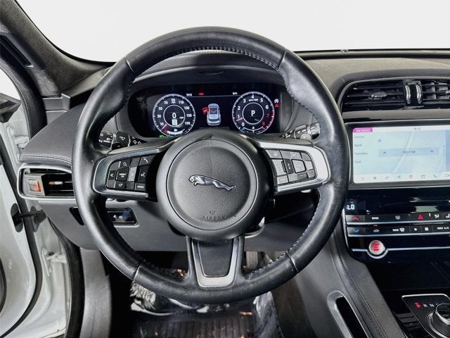 2020 Jaguar F-PACE 25t Prestige
