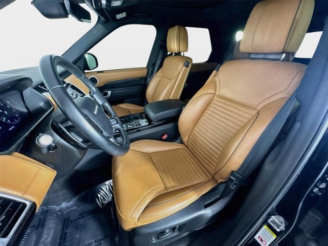 2020 Land Rover Discovery HSE Luxury
