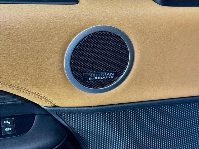 2020 Land Rover Discovery HSE Luxury