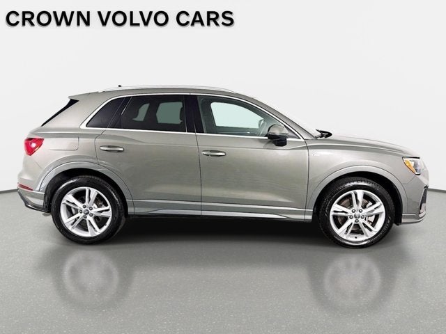 2020 Audi Q3 S line Premium