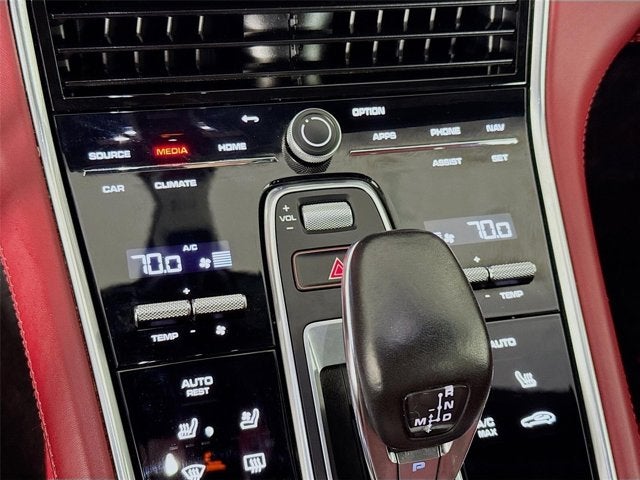 2022 Porsche Panamera 4 Platinum Edition