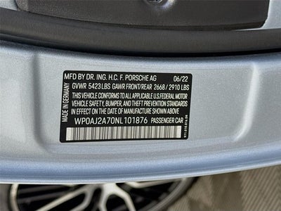 2022 Porsche Panamera 4 Platinum Edition