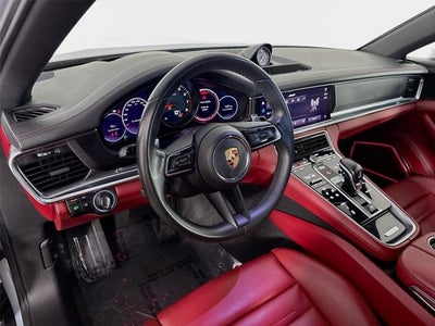 2022 Porsche Panamera 4 Platinum Edition