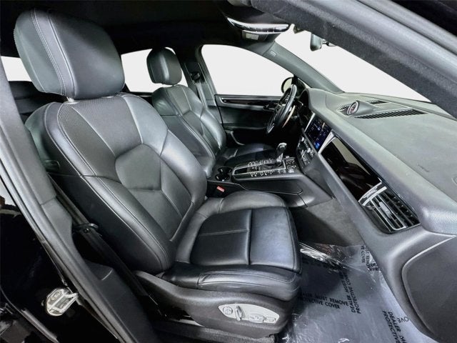2020 Porsche Macan S