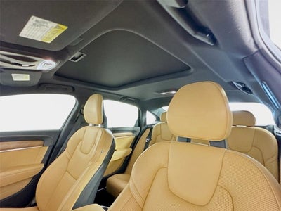 2017 Volvo S90 Inscription