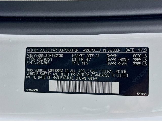 2024 Volvo XC90 Ultimate Bright Theme