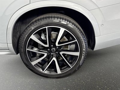 2025 Volvo XC90 Plus