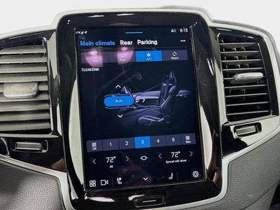 2024 Volvo XC90 Plus Bright Theme