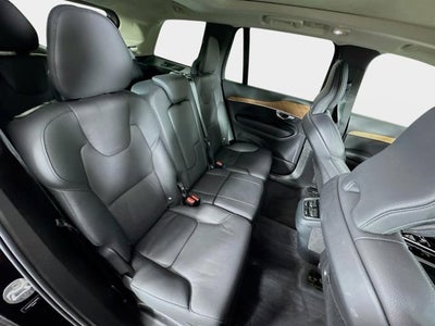2024 Volvo XC90 Plus Bright Theme