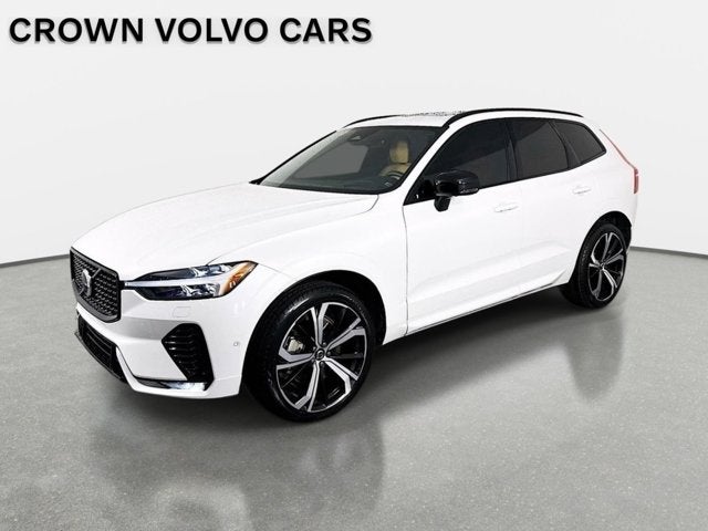 2023 Volvo XC60 Ultimate Dark Theme