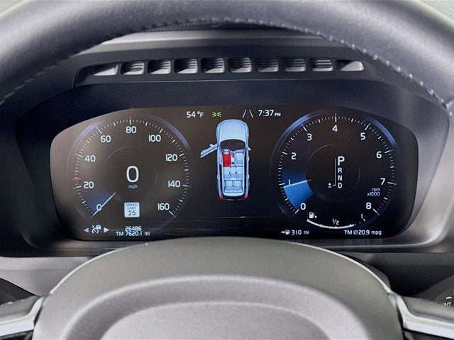 2022 Volvo XC90 Momentum