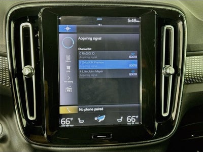 2020 Volvo XC40 R-Design