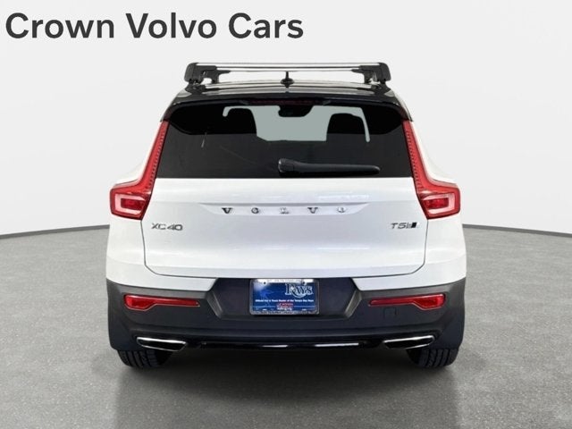 2020 Volvo XC40 R-Design