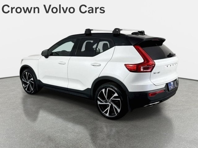 2020 Volvo XC40 R-Design