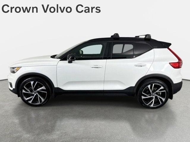 2020 Volvo XC40 R-Design