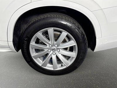 2019 Volvo XC90 Momentum