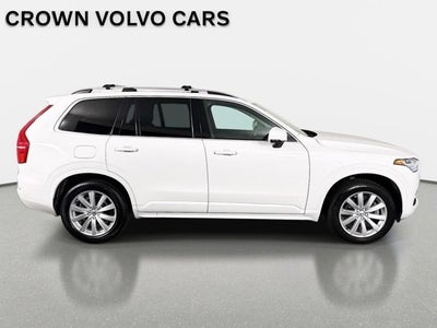 2019 Volvo XC90 Momentum