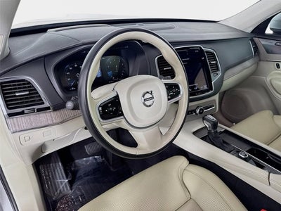 2022 Volvo XC90 Inscription