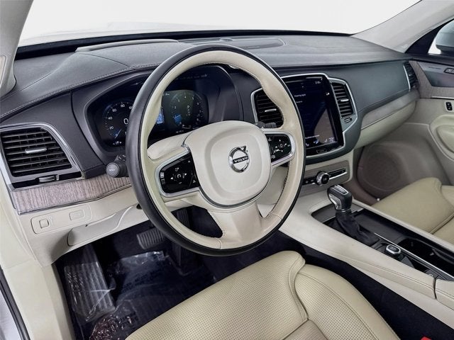 2022 Volvo XC90 Inscription