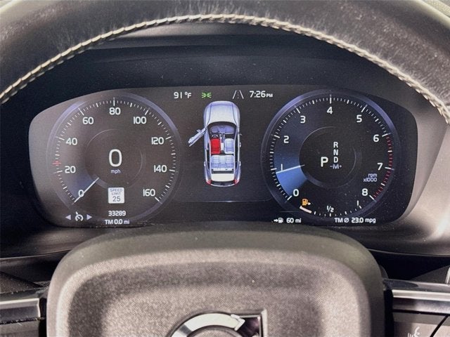 2020 Volvo XC40 R-Design