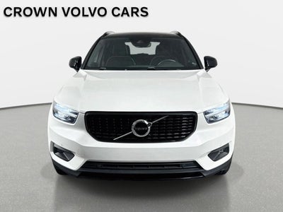 2020 Volvo XC40 R-Design