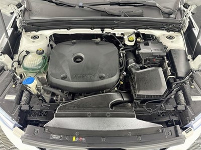 2020 Volvo XC40 R-Design