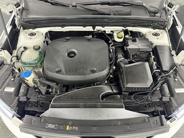 2020 Volvo XC40 R-Design