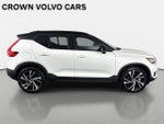 2020 Volvo XC40 R-Design