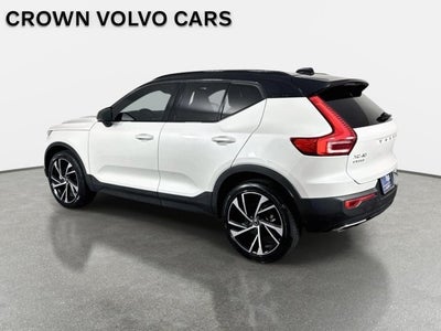 2020 Volvo XC40 R-Design