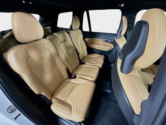 2022 Volvo XC90 Recharge Plug-In Hybrid Inscription