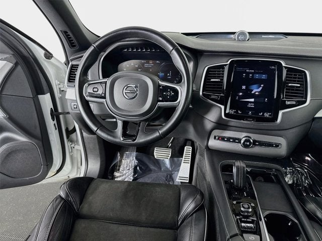 2021 Volvo XC90 R-Design
