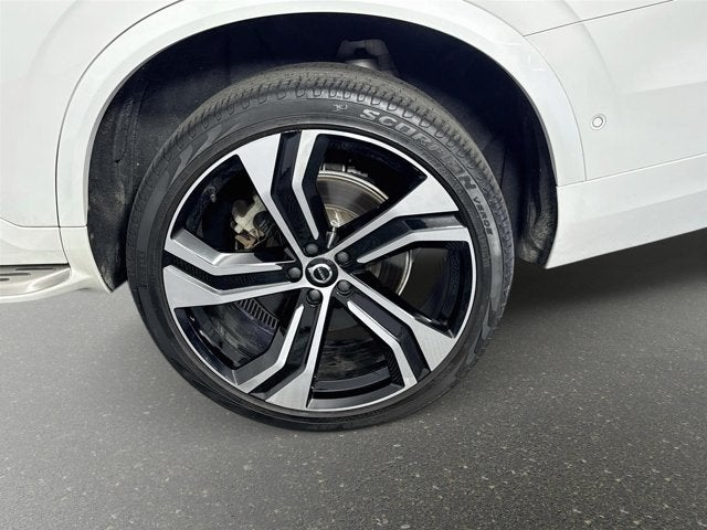 2021 Volvo XC90 R-Design